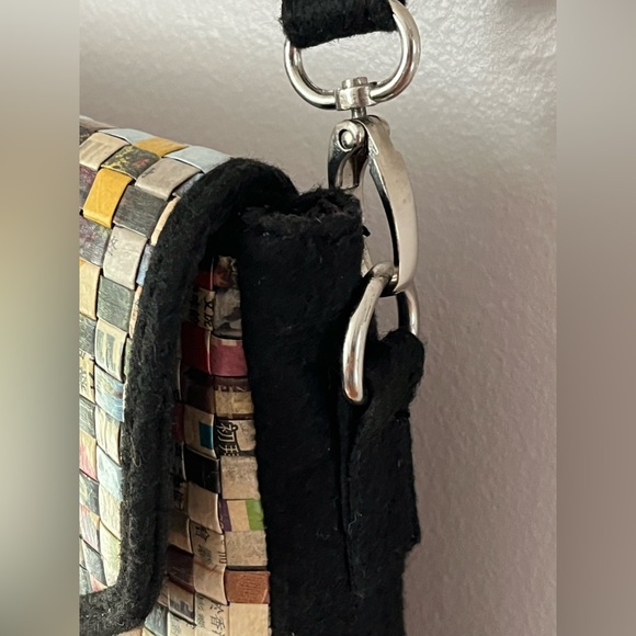 Unique Recycled Newspaper Messenger Bag Hand Woven Lined Laptop Sleeve Unisex - Picture 5 of 16